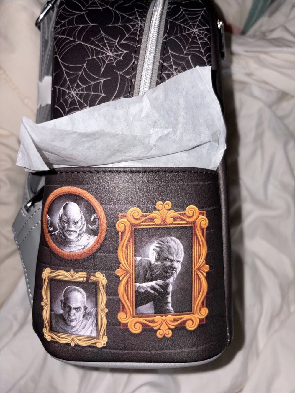 Universal monsters frame portrait mini backpack - Picture 2 of 4